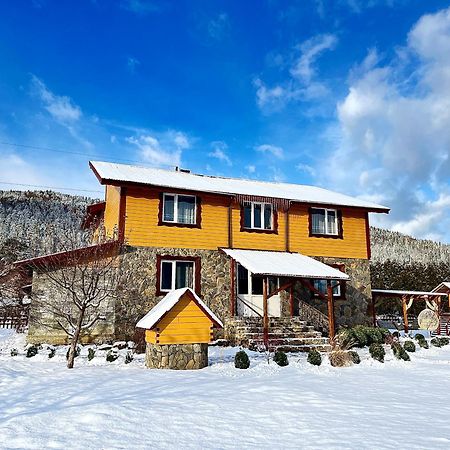 Приват-Котедж Зарінок Hotel Mykulychyn Exterior photo